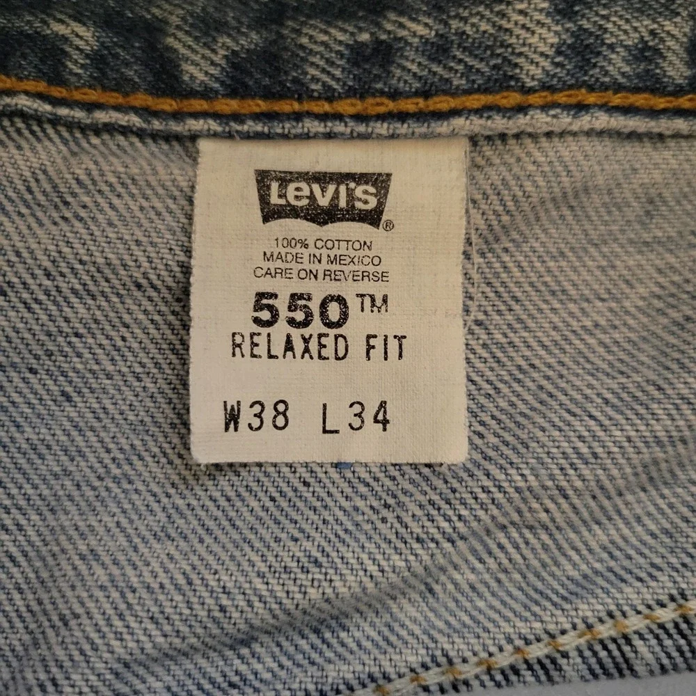 Vintage 90s Levi 550 Relaxed Fit Blue Jeans Men's Size 36x34 1999
